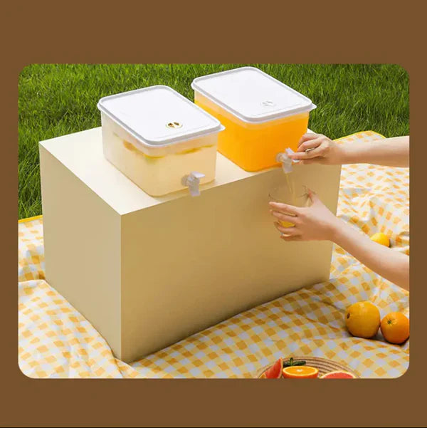 Plastic Freezer Water Dispenser